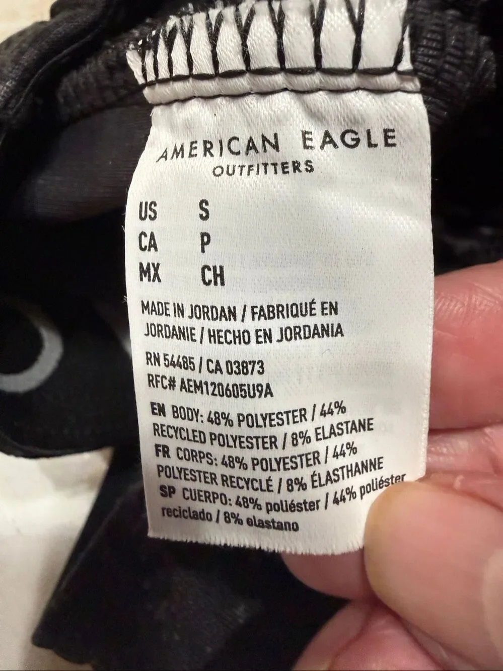 American Eagle Men’s joggers black/Gray camo zippered pockets Sz S